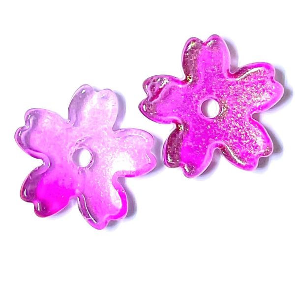 GL6811 Rose Pink 15mm Cherry Blossom Bead