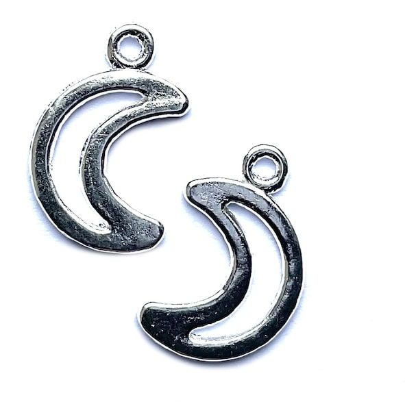 MB700 Silver Moon Charm