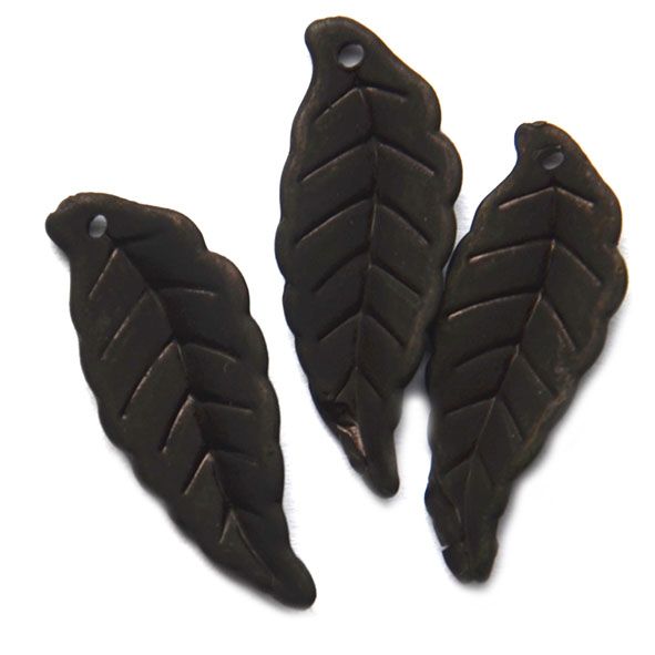 PB124 Black Fern Leaf