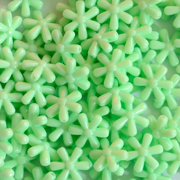 PB185 14mm Mint Flower Bead