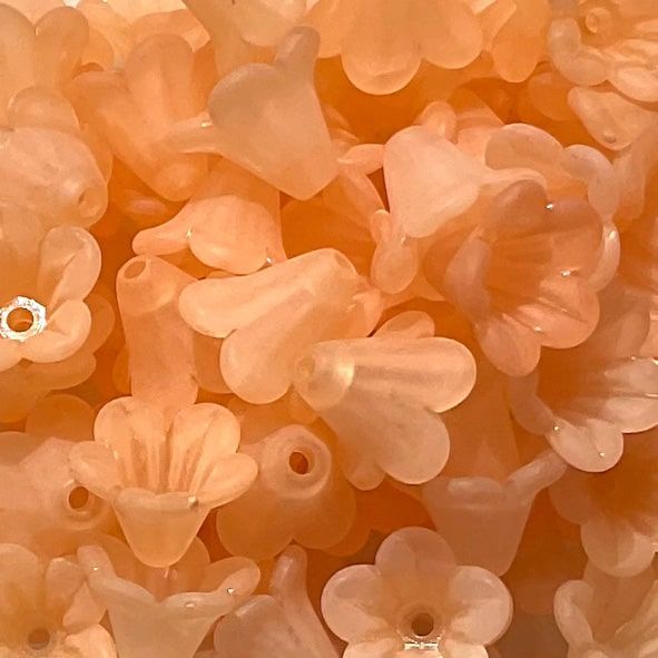 PB251 Peach 12x14mm Fuchsia Flower Bead