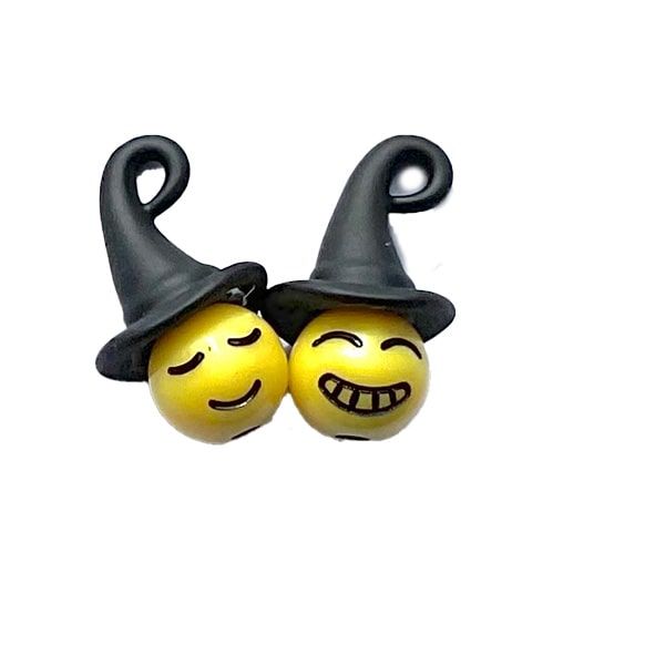 PB289 Yellow Witches Head Charm