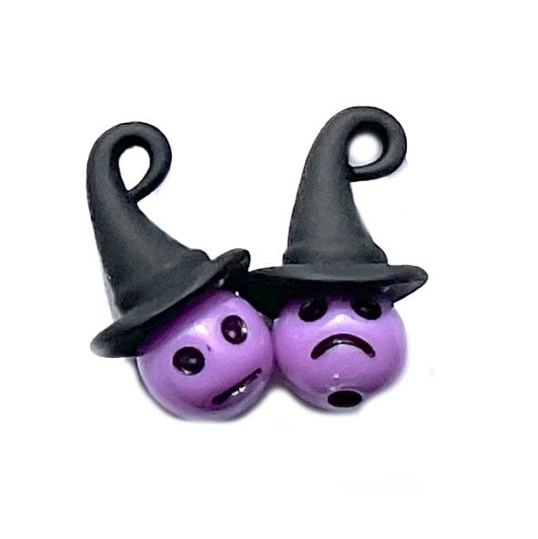PB291 Lilac Witches Head Charm