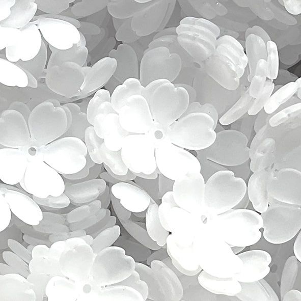 PB323 14mm White Frost Blossom Flowers