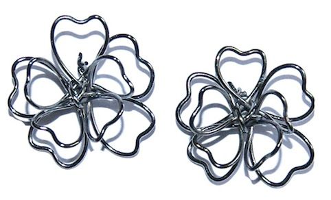 MB844 18mm Grey Black Wire Flower