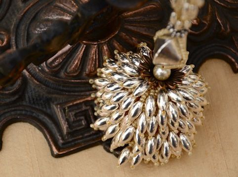 BP450 Pine Cone Tassel Bead Pack