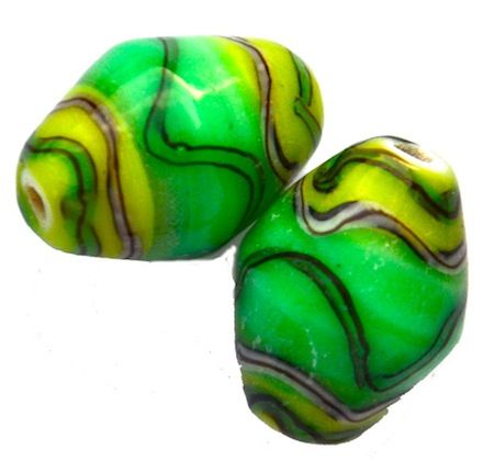 GL3957 20x15mm Green Waverley bicone