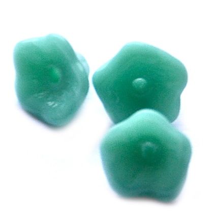 GL4060 7x5mm Soft Teal Lily Flower