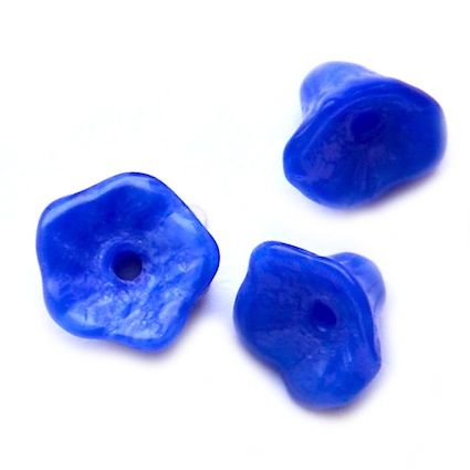 GL4061 7x5mm Mid Blue Lily Flower