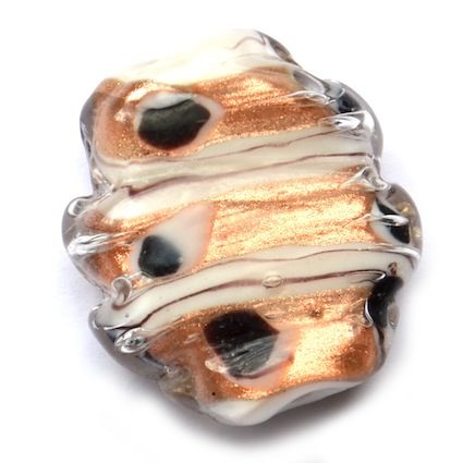 GL5156 24x20mm Wiggle Edge White Goldstone Flat Oval