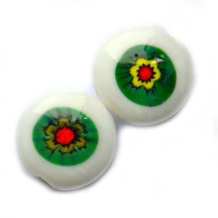 GL5183 18mm Millefiore Centre White Cushioned Disc