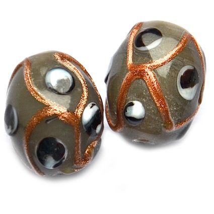 GL5226 16x14mm Charcoal Grey Criss Cross Fat Oval