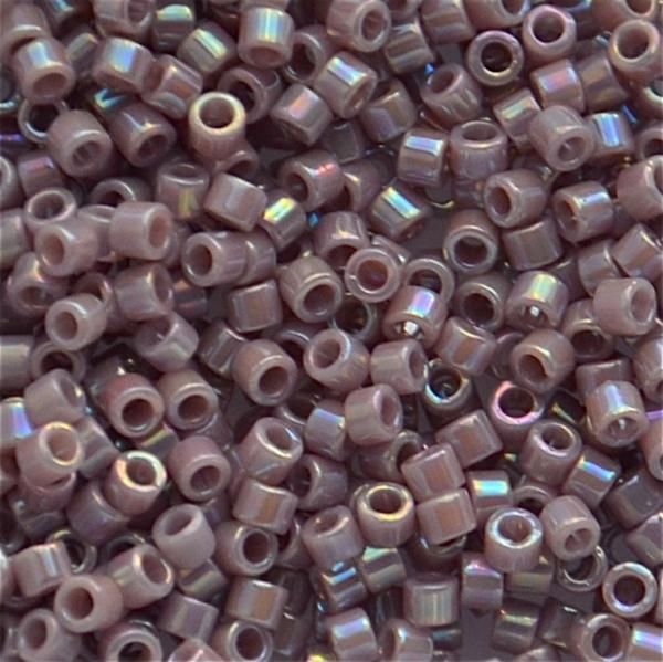 DB0158 Opaque Lilac AB Delica