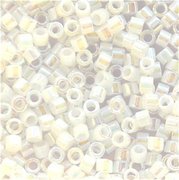 DB0202 White Pearl AB Delica