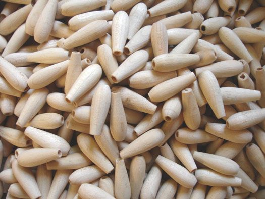 WDX062 Wooden Skittles 20-22mm long