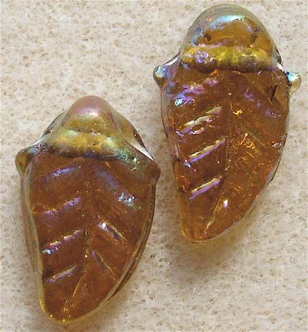 GL0062 16x9mm Topaz AB CR Leaf