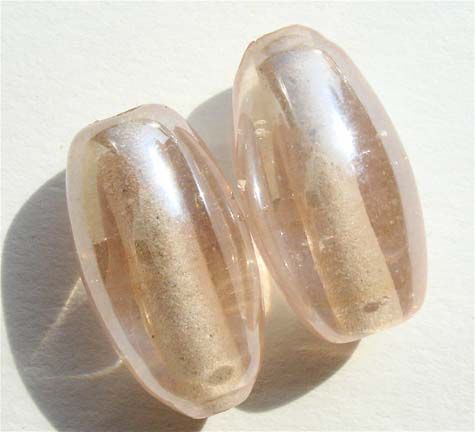 GL0057 16x9mm Pale Pink Lustred Oval