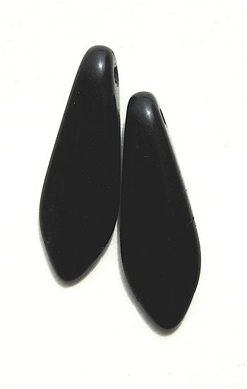 GL0826 15x5mm Black Dagger