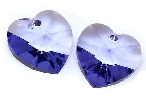 CH009 10mm Tanzanite Heart