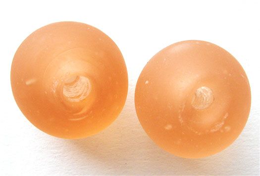 GL1330 18mm Peach Frost Round