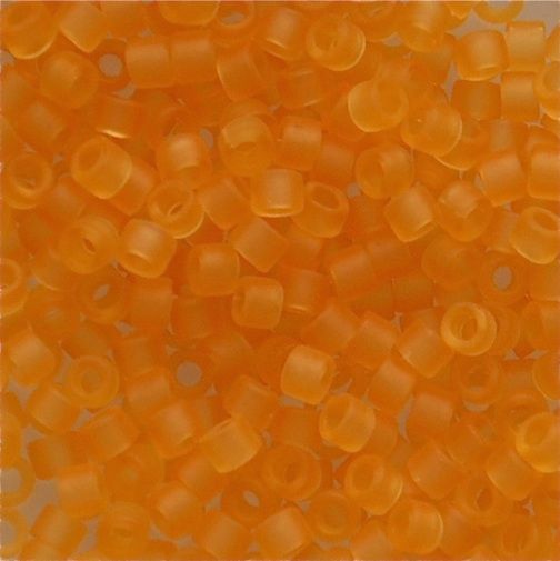 DB0742 Matte Trans Topaz Delica