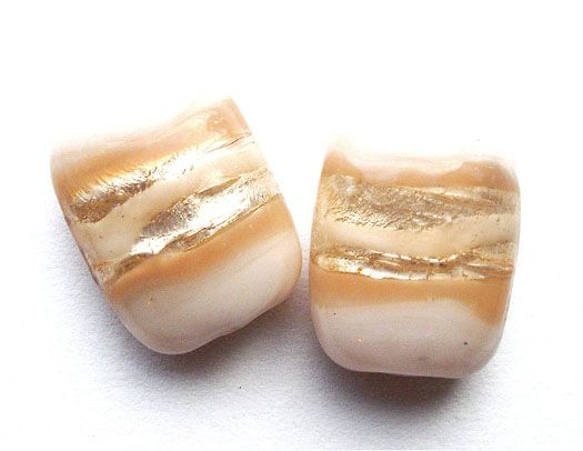 GL1458 Beige Banded Rectangle