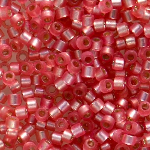 DB0685 Semi Matte SL Light Cranberry Delica