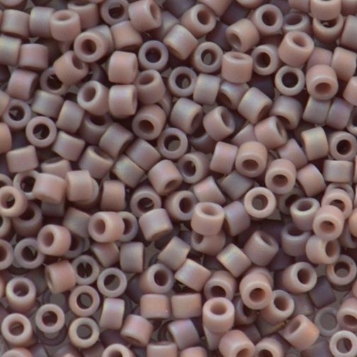 DB0875 Matte Op Lilac AB Delica