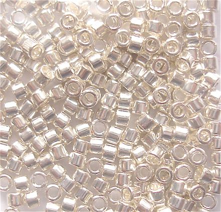 DB0551 Bright Sterling Plated Delica