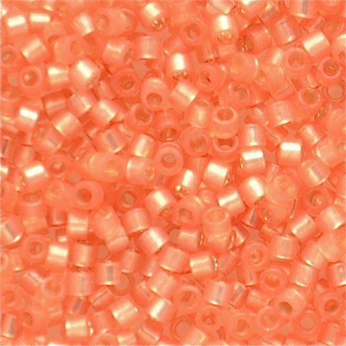 DB0622 Dyed Peach SL Alabaster Delica