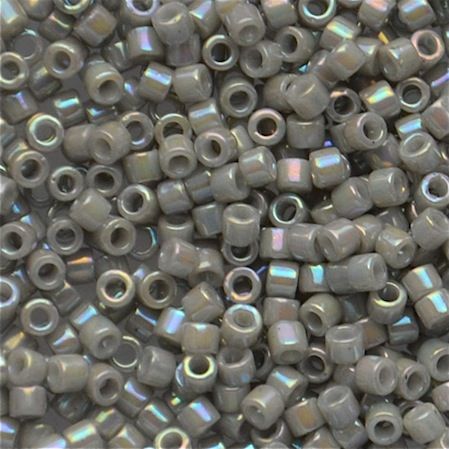 DB1508 Op Light Smoke AB Delica