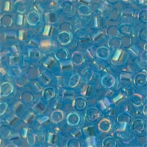 DB0176 Transparent Aqua AB Delica