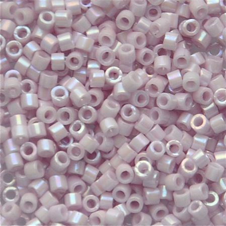 DB1504 Op Pale Rose AB Delica