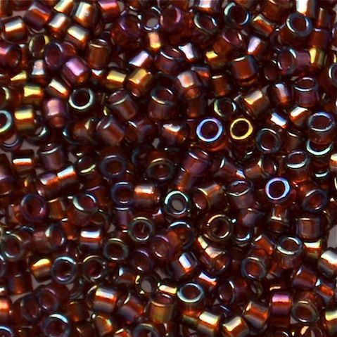 DB1750 Spkl Beige Lined Root Beer AB Delica