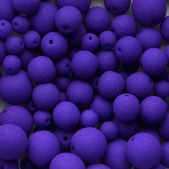 RG825 Purple Velvet 8mm Rounds