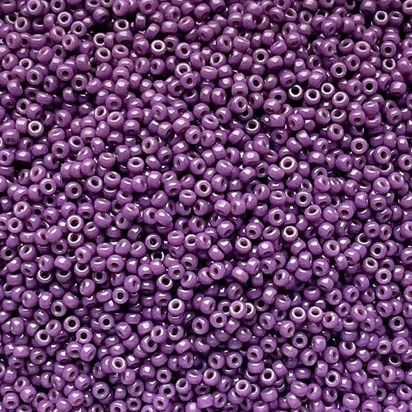 RC11-4490 Dur Dyed Op Anemone Size 11 Seed Beads