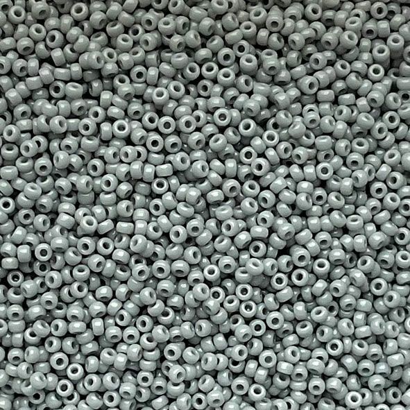 RC11-0498 Op Cement Grey Size 11 Seed Beads