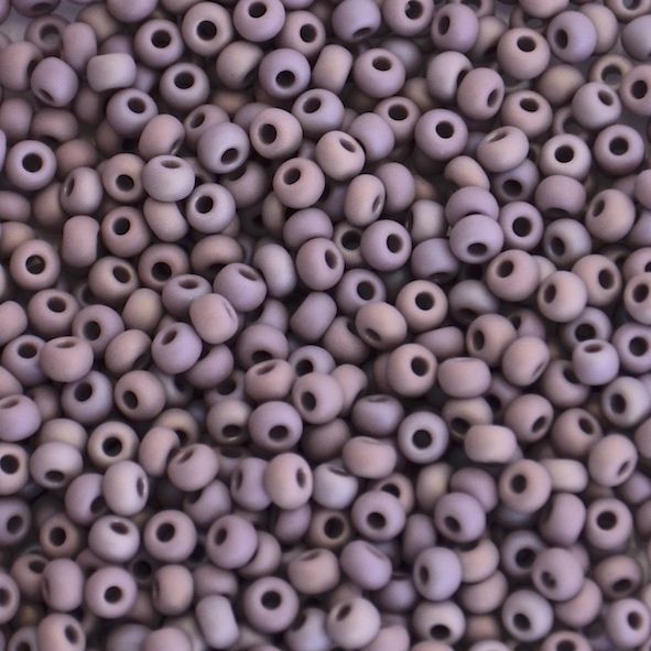 RC357 Op Soft AB Purple Size 8 Seed Beads