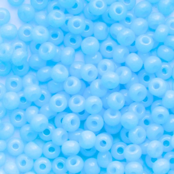 RC593 Alabaster Turquoise Size 6 Seed Beads