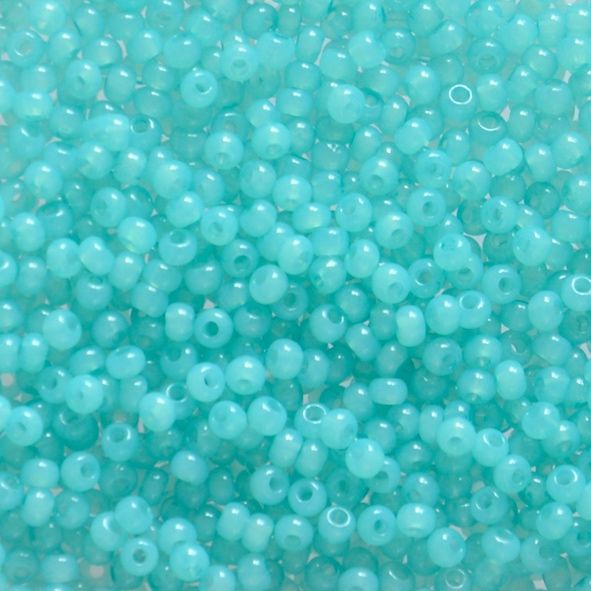 RC595 Alabaster Teal Size 10 Seed Beads