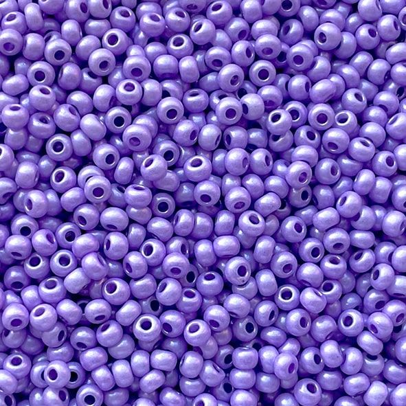 RC802 Pearl Tanzanite Size 10 Seed Beads