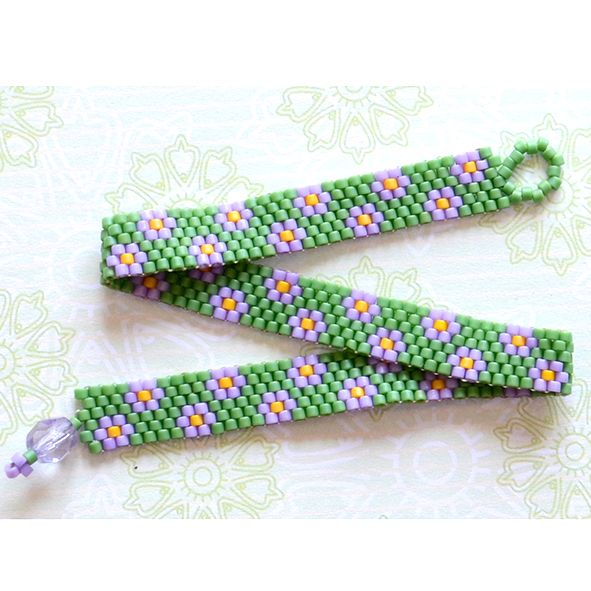 Summer Lawn Bracelet Lilac on Green