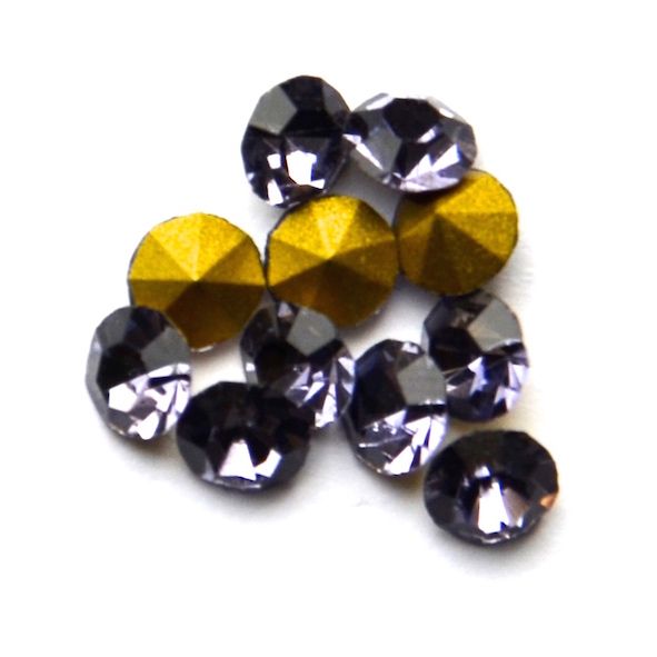 FS016 4mm Tanzanite Chaton