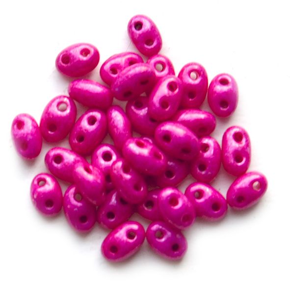 TW133 Gloss Cerise Twin Beads